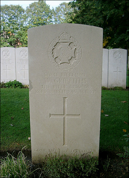 Griffiths William 1918 96 436x600