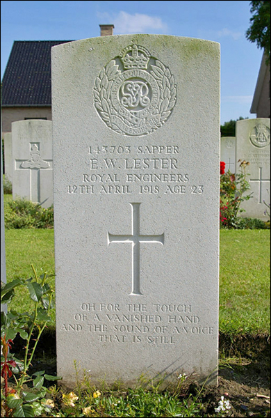 Lester Ernest 96 390x600