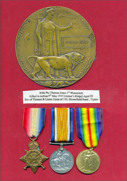 Jones Thomas Medals 96 422x600