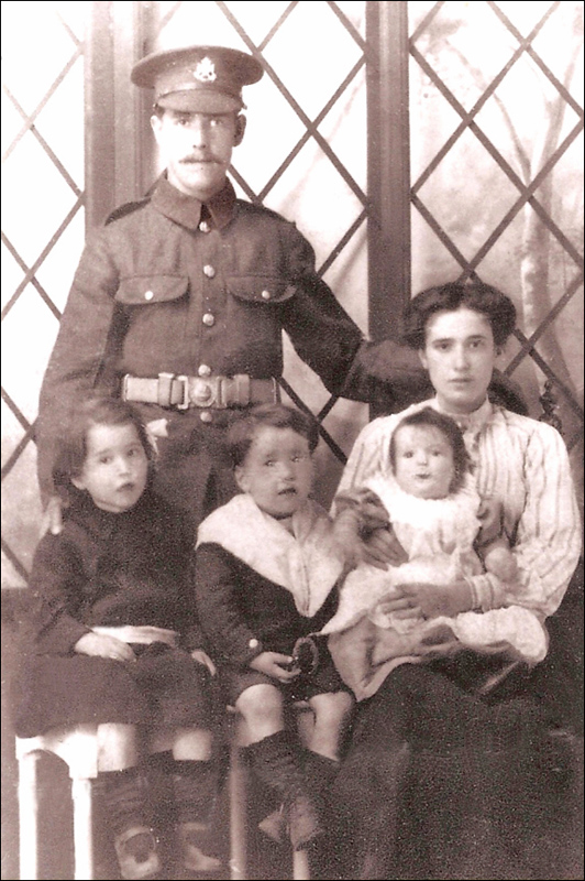 Smitheman John family 96 532x800